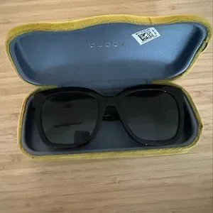 Gucci | Accessories | Gucci Sunglasses Wide High Bridge Fit  display picture 2